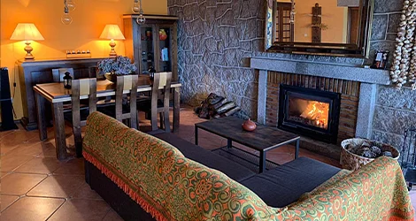 Casa rural La Casa Roja del Escorial, alojamiento con jardín en la Sierra de Guadarrama