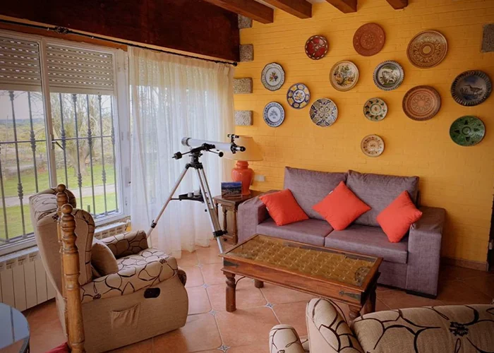 Casa rural La Casa Roja del Escorial, alojamiento con jardín en la Sierra de Guadarrama