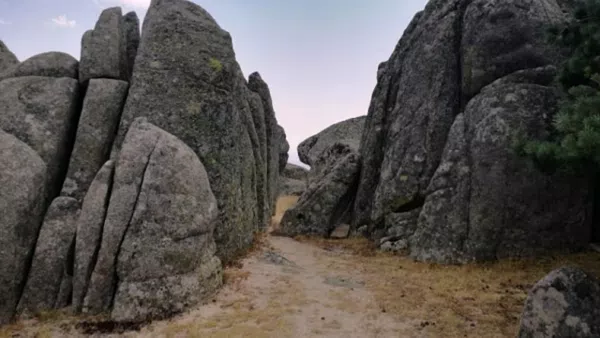Casa rural La Casa Roja del Escorial, alojamiento con jardín en la Sierra de Guadarrama